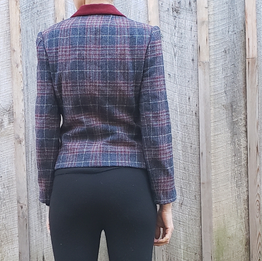 Last chance VTG Wool plaid Blazer - Picture 4 of 14